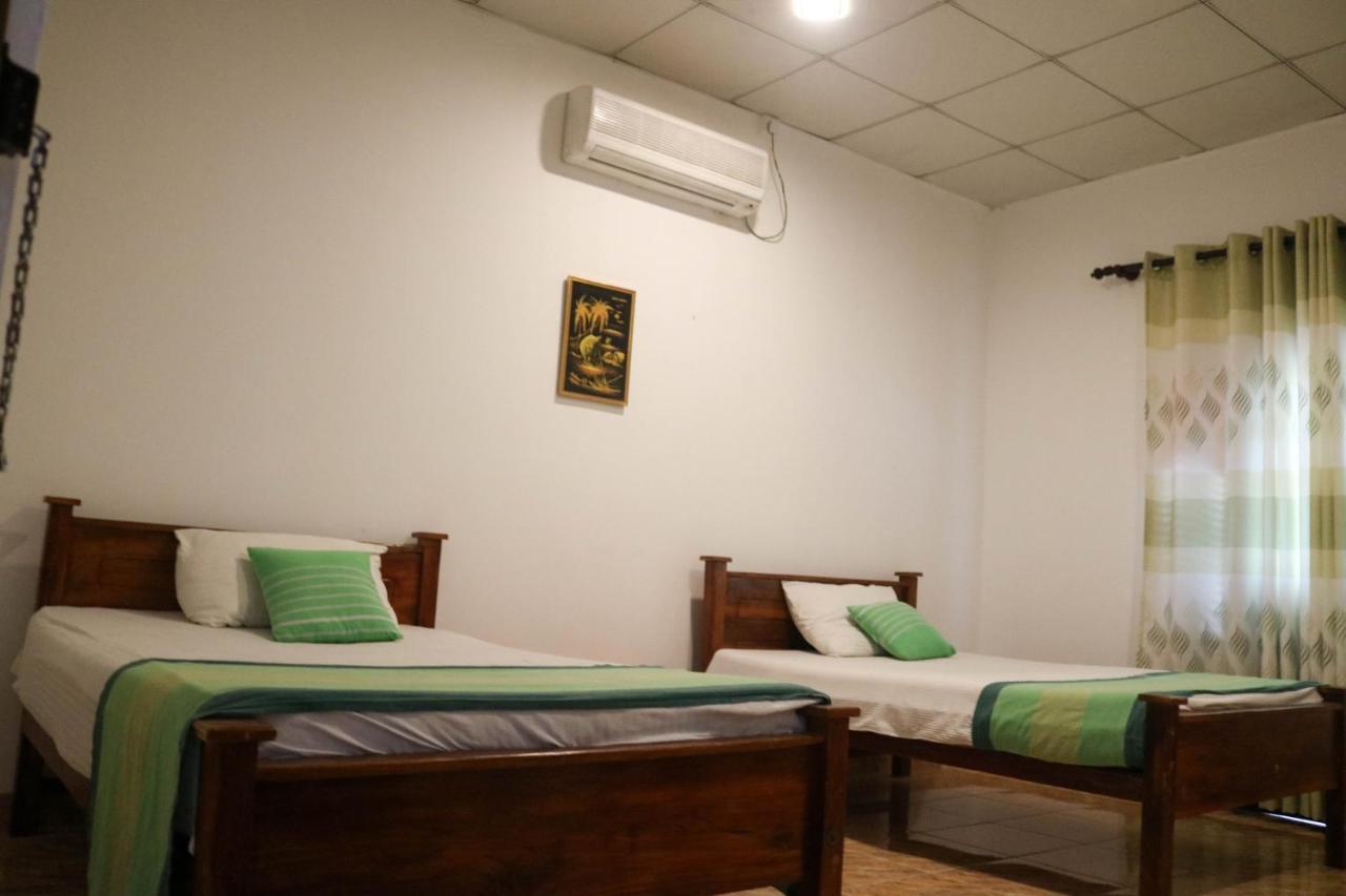 Thidasa Holiday Resort 阿努拉德普勒 外观 照片
